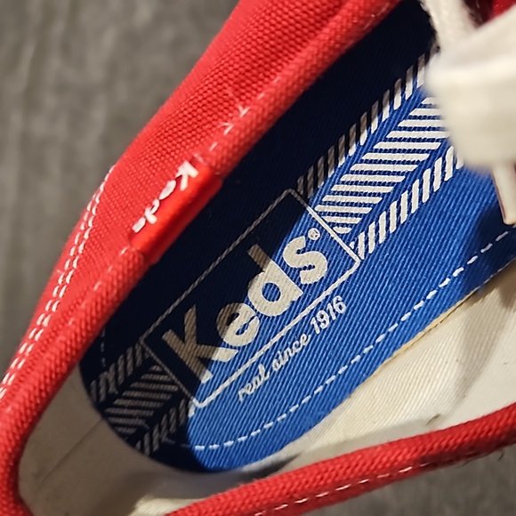 Classic Keds - Picture 10 of 11